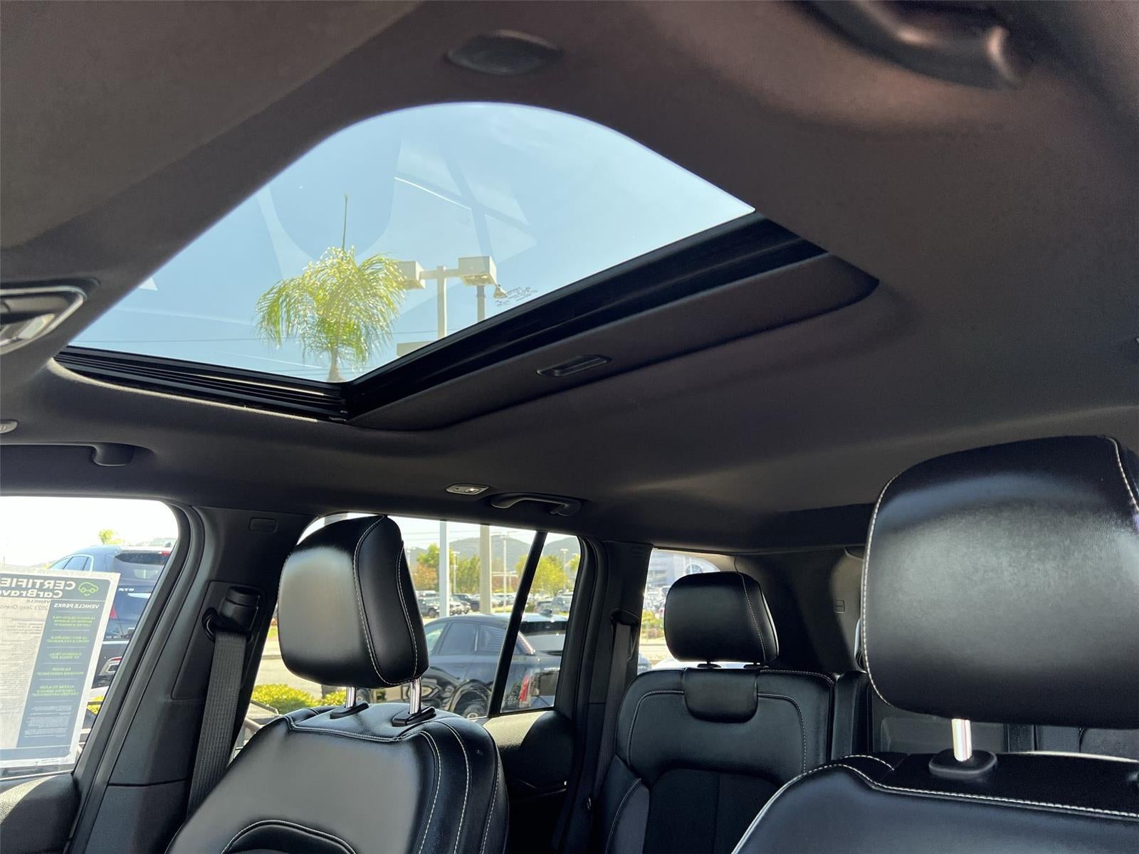 2023 Jeep Grand Cherokee Altitude 4x2