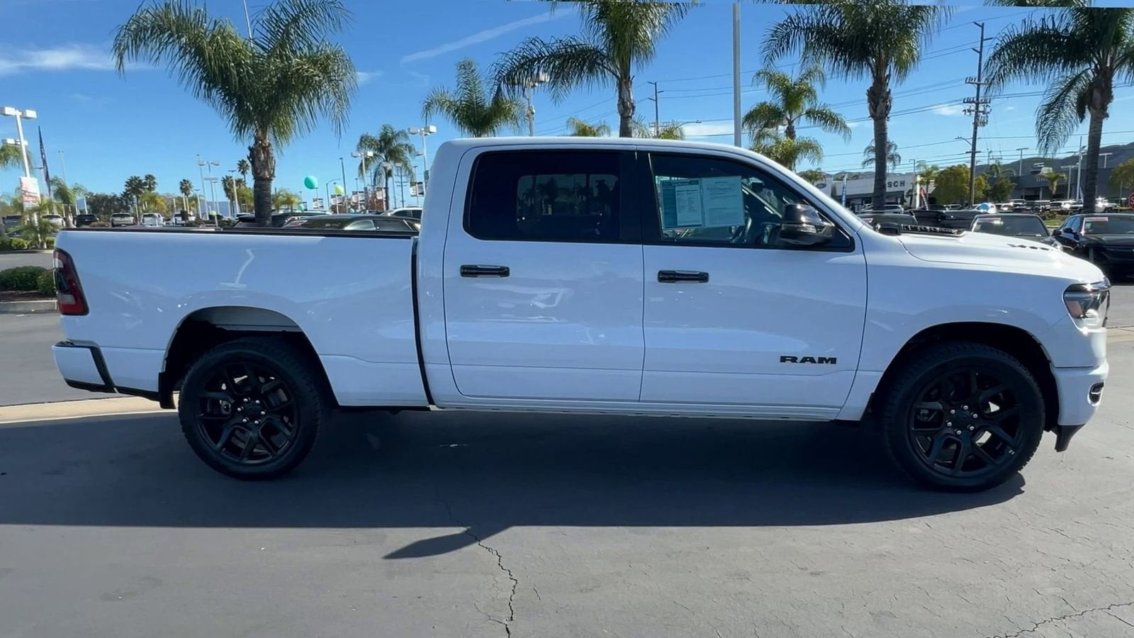 2023 RAM 1500 Laramie Crew Cab 4x4 6'4" Box