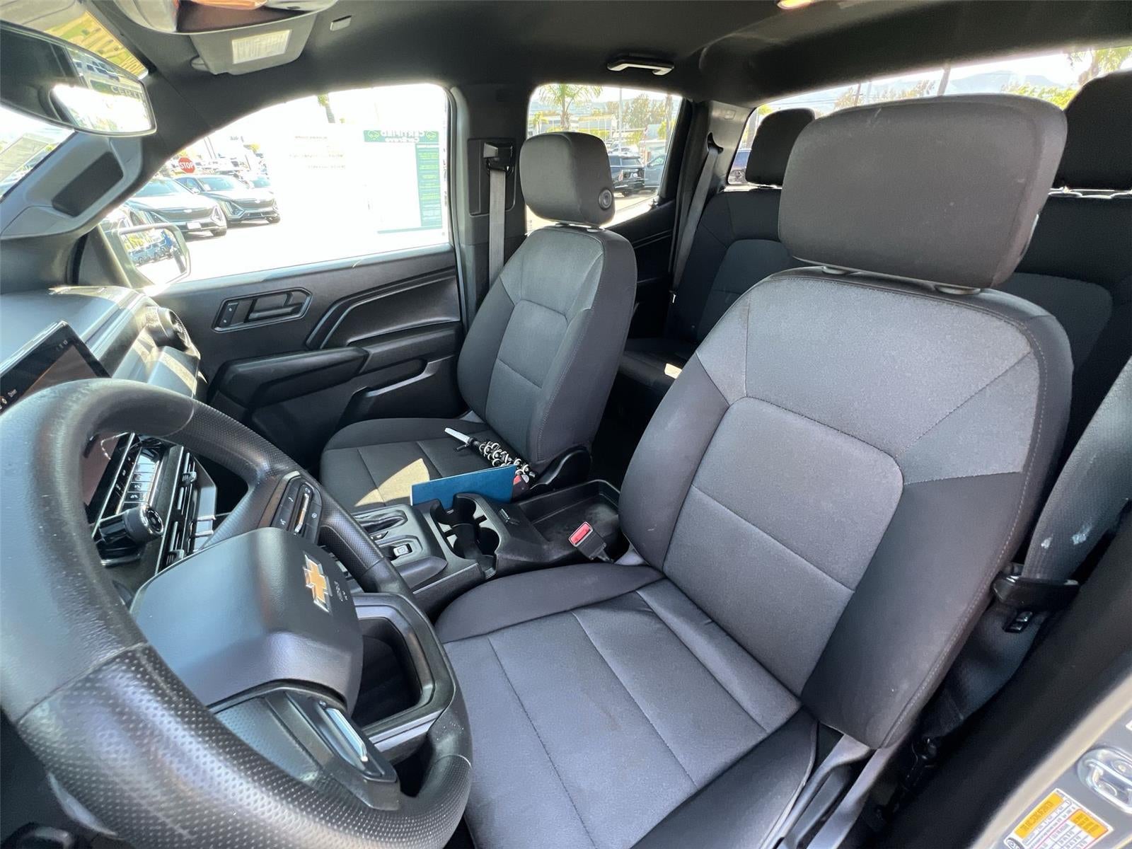 2023 Chevrolet Colorado WT
