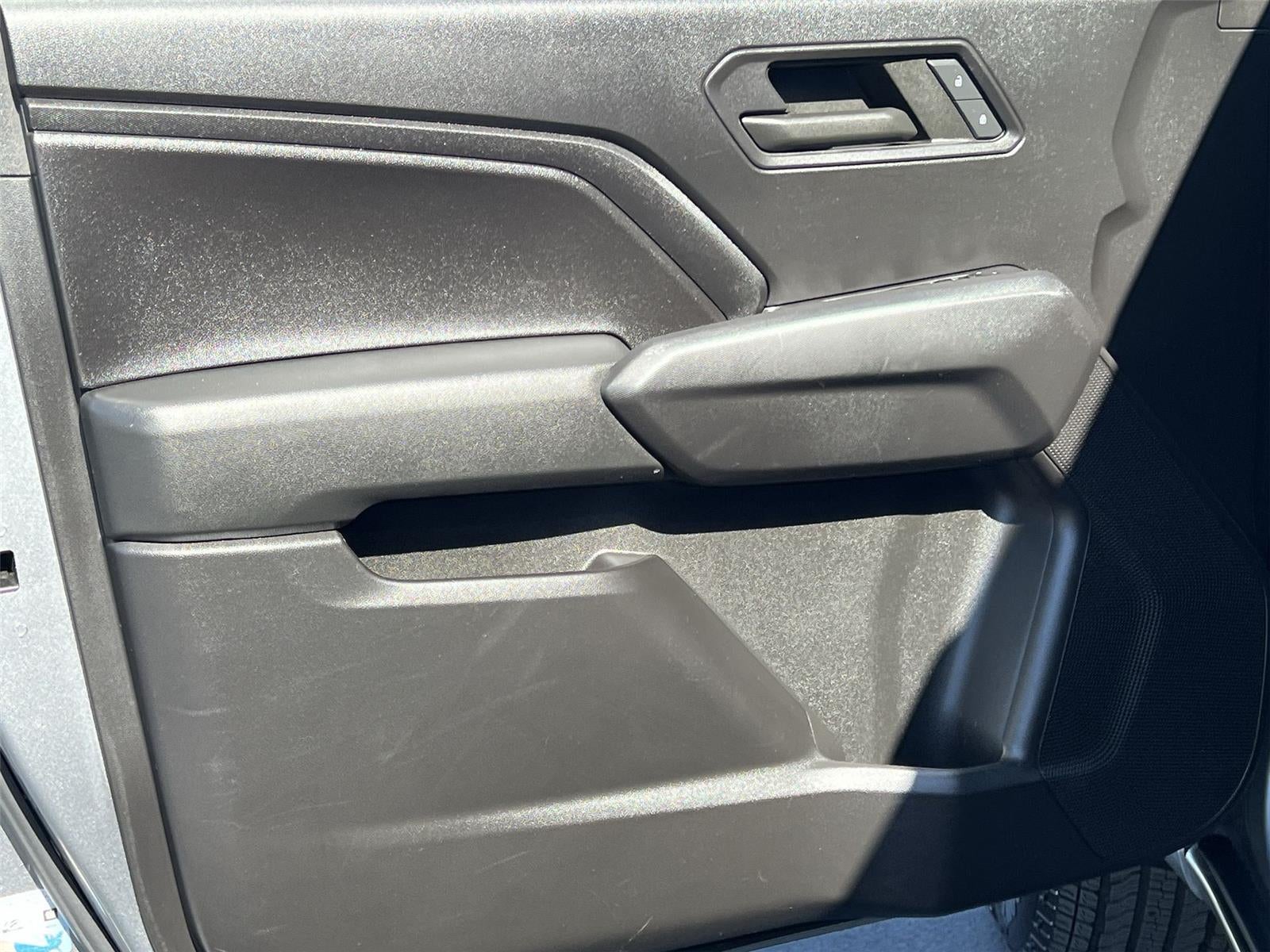 2023 Chevrolet Colorado WT