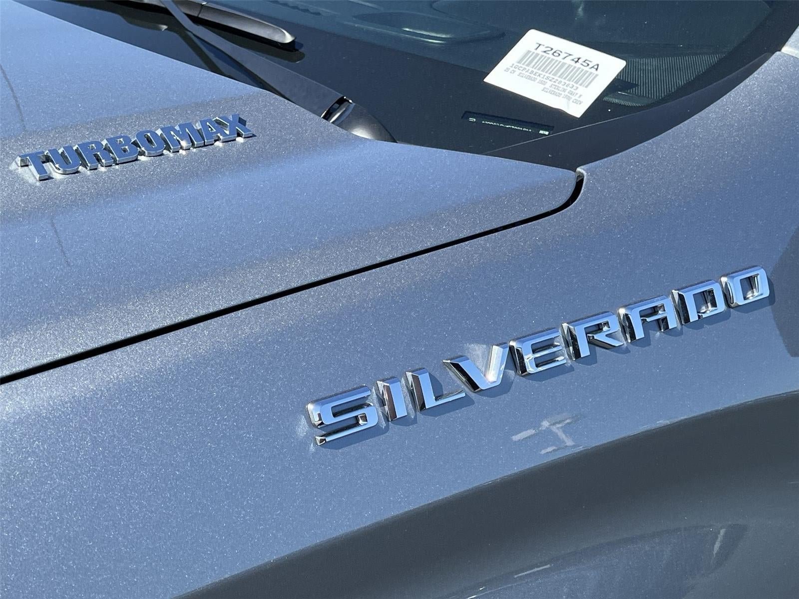 2025 Chevrolet Silverado 1500 Custom