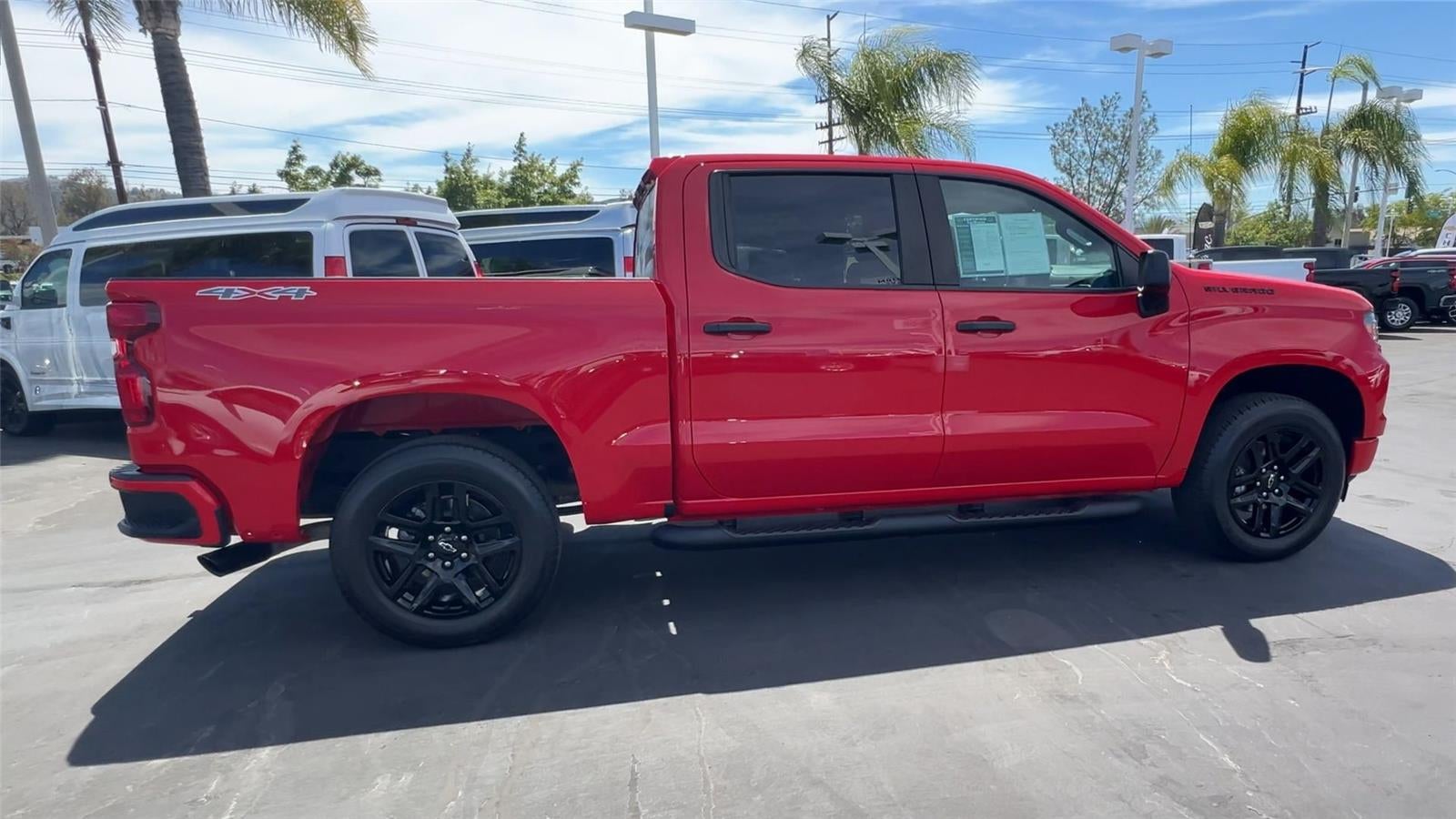 2023 Chevrolet Silverado 1500 Custom