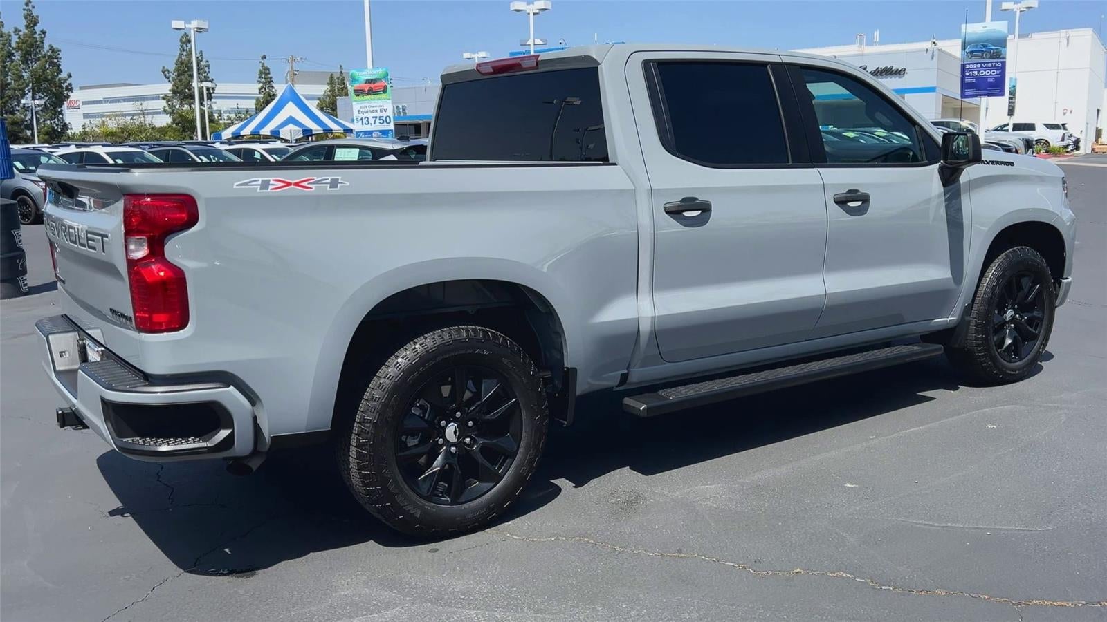 2024 Chevrolet Silverado 1500 Custom