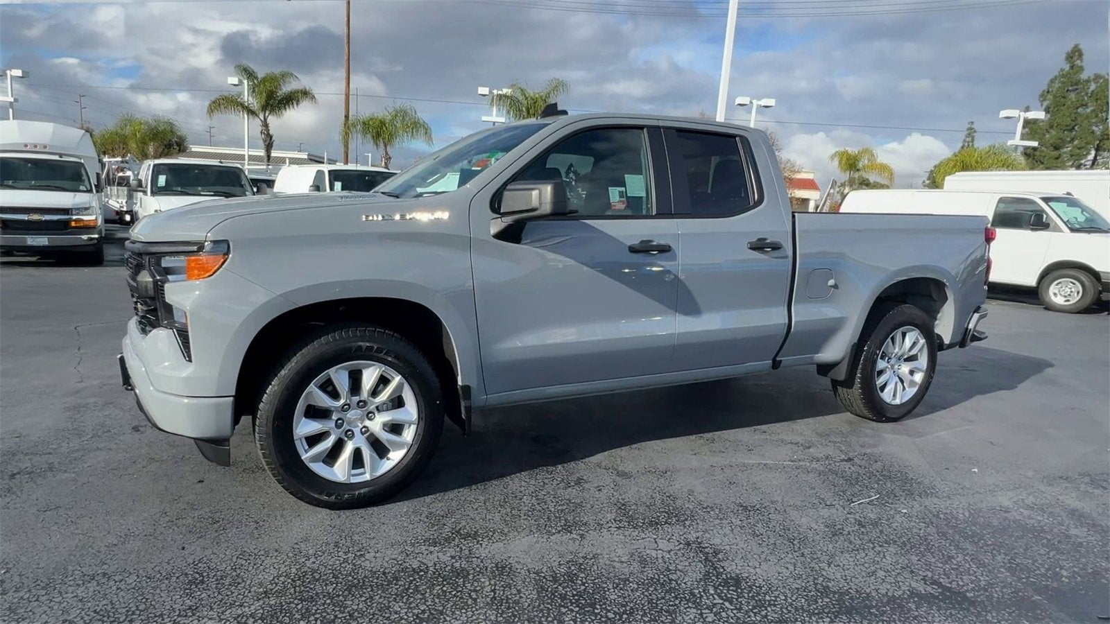 2024 Chevrolet Silverado 1500 Custom