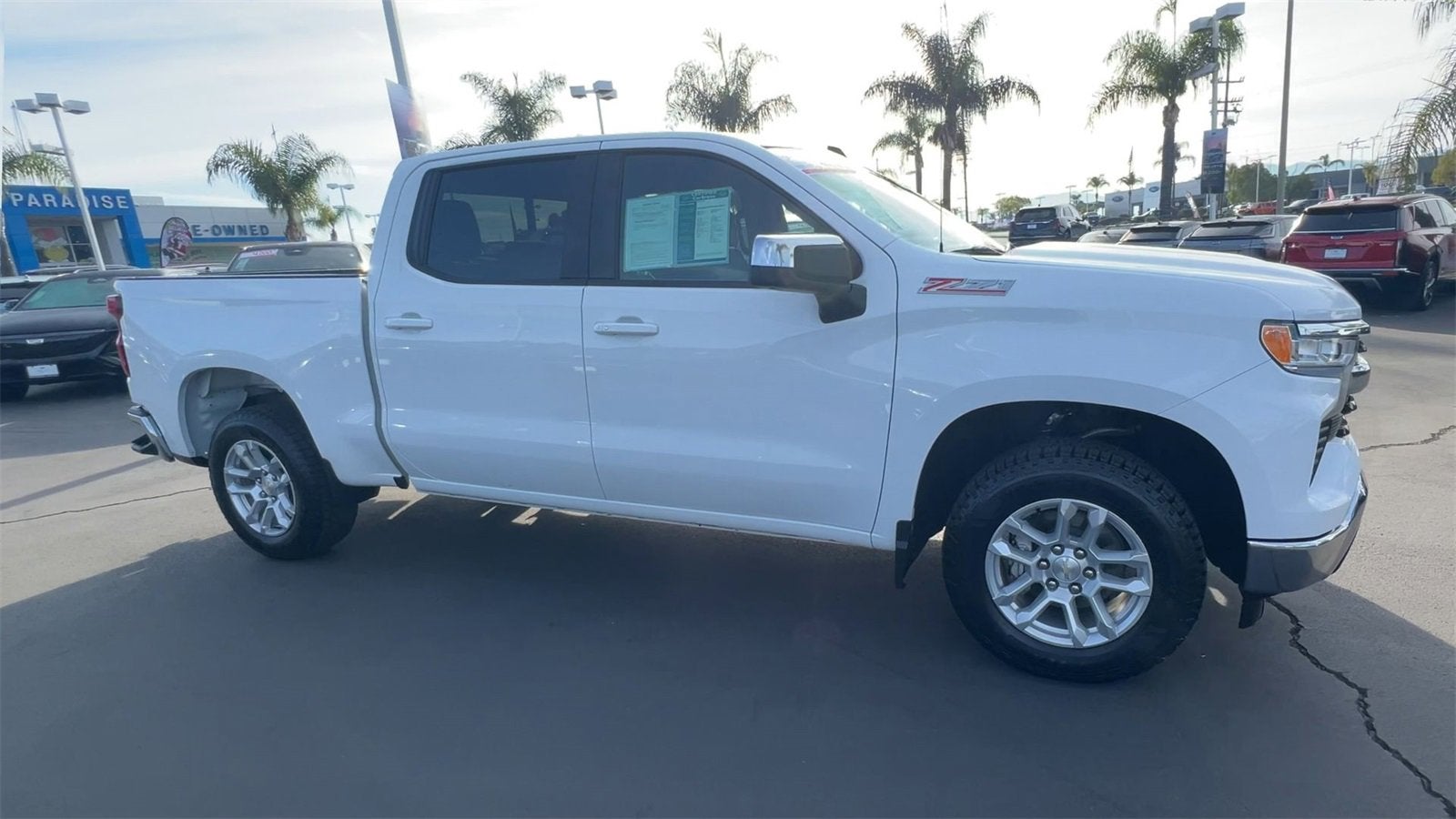 2023 Chevrolet Silverado 1500 LT