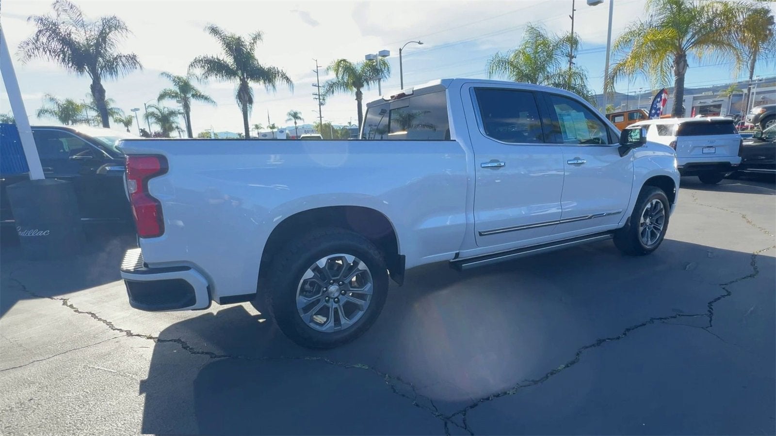 2023 Chevrolet Silverado 1500 High Country