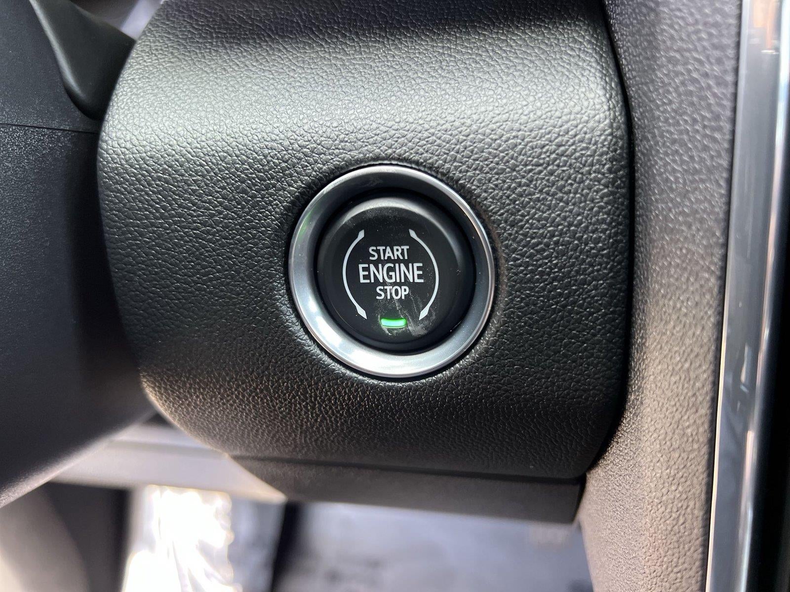 2026 GMC Acadia Denali - Photo 17