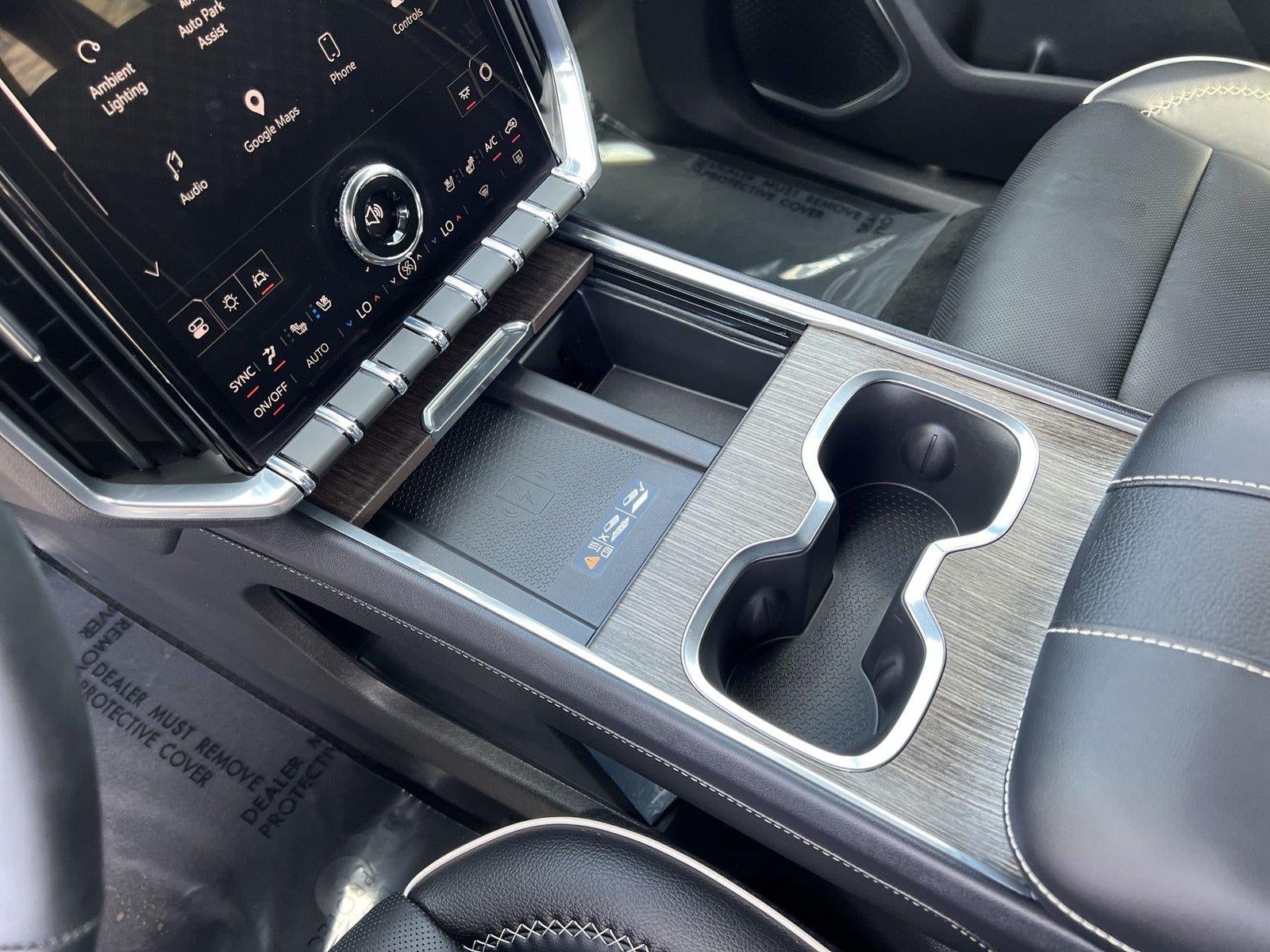 2026 GMC Acadia Denali - Photo 18