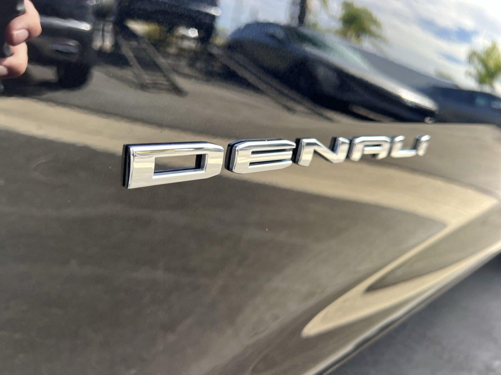 2026 GMC Acadia Denali - Photo 32