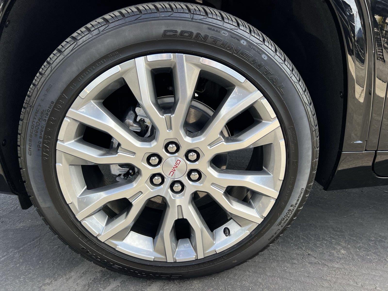 2026 GMC Acadia Denali - Photo 33