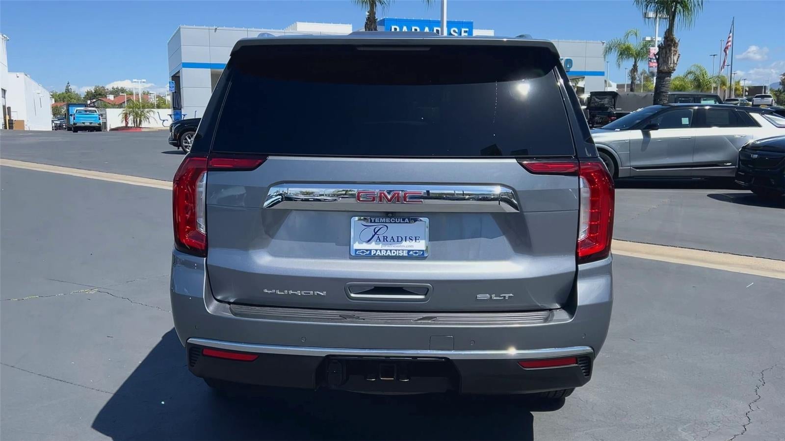 2022 GMC Yukon SLT