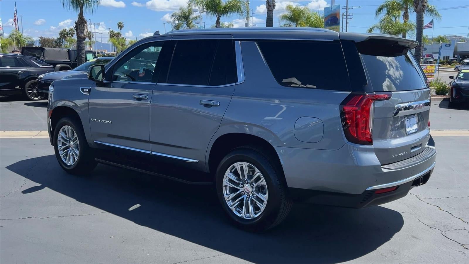 2022 GMC Yukon SLT