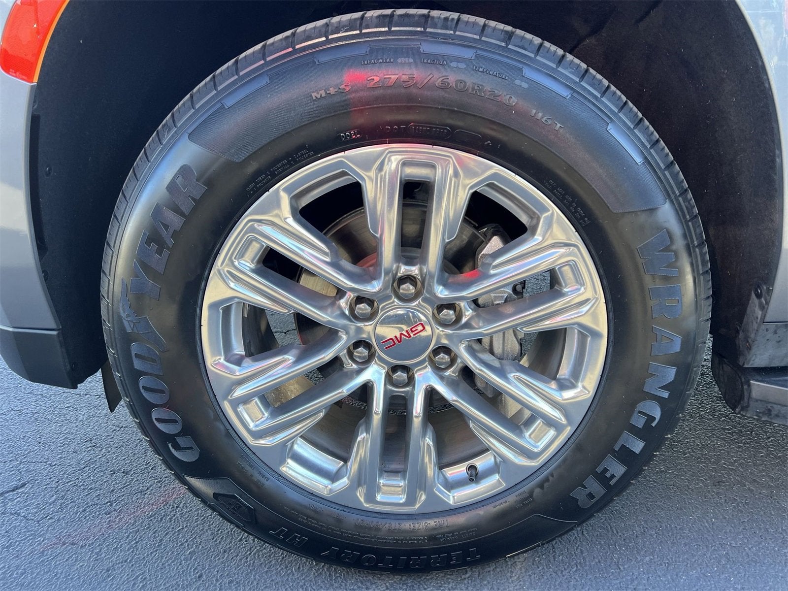 2022 GMC Yukon XL SLT