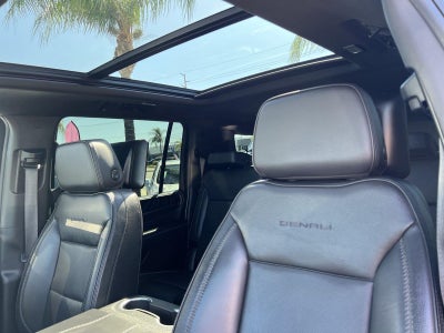 2023 GMC Yukon XL Denali