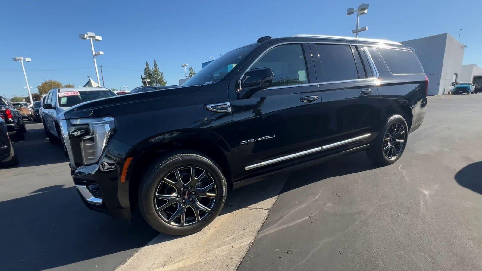 2025 GMC Yukon XL Denali