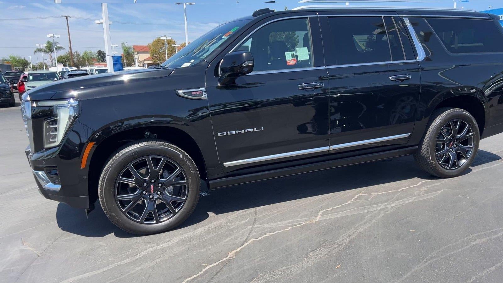 2025 GMC Yukon XL Denali