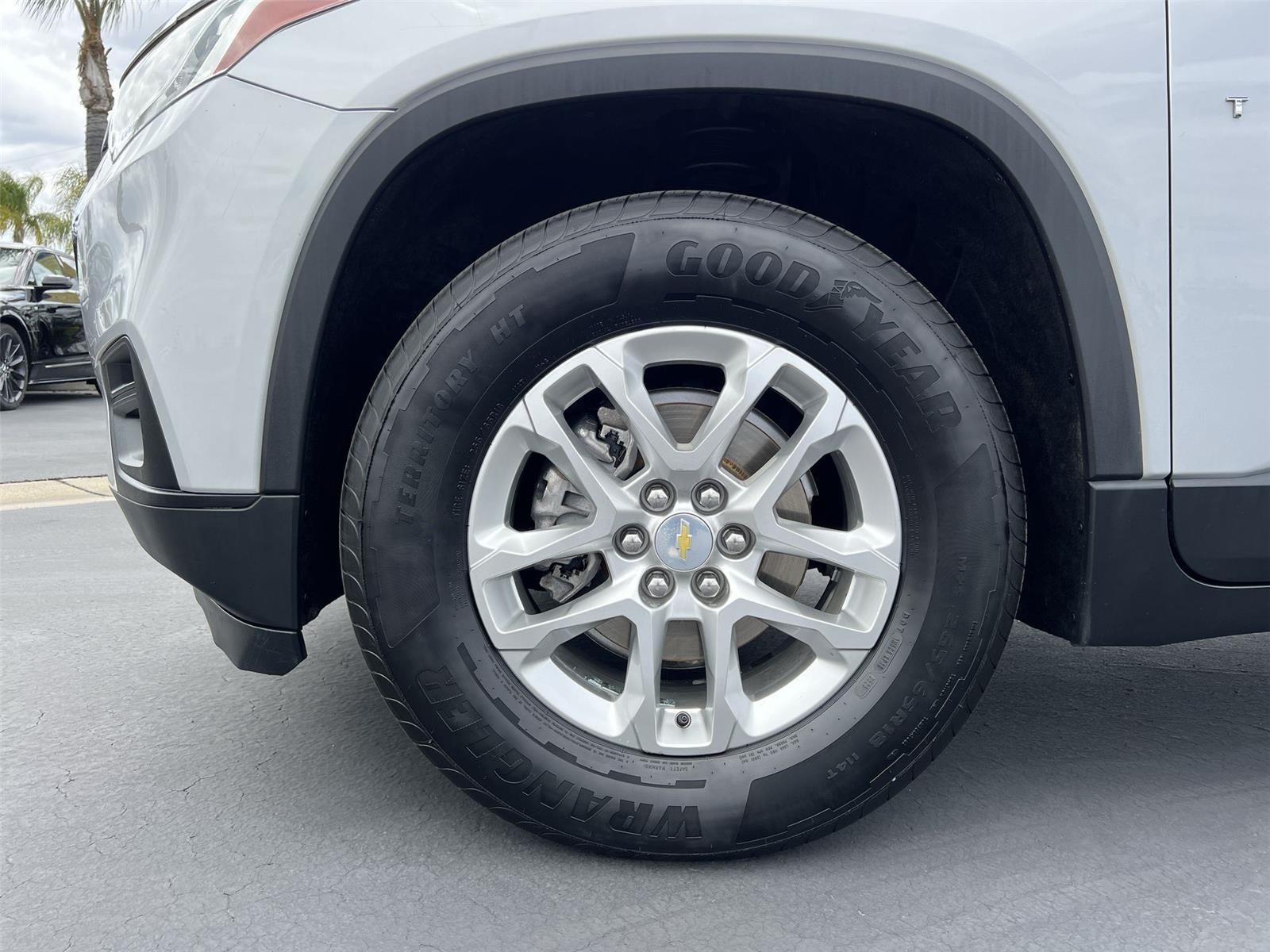 2021 Chevrolet Traverse LS