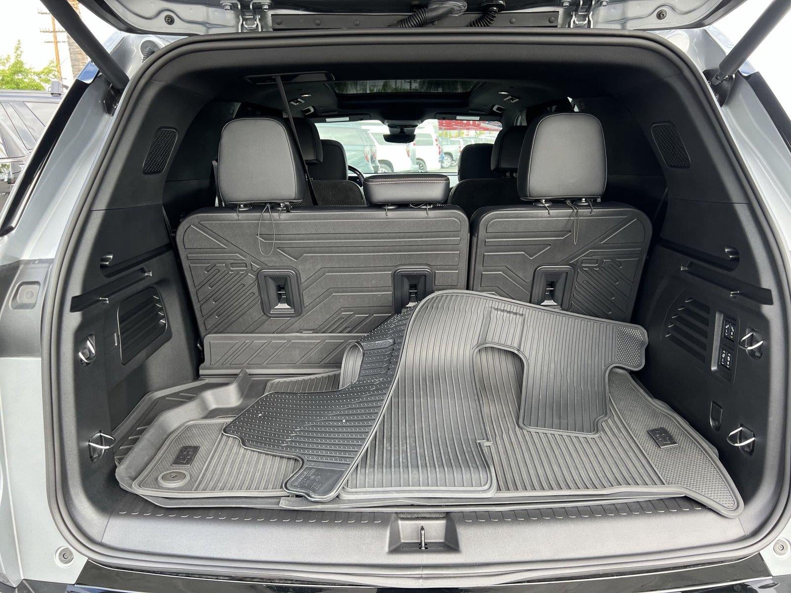 2025 Chevrolet Traverse High Country