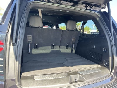 2025 Chevrolet Suburban RST