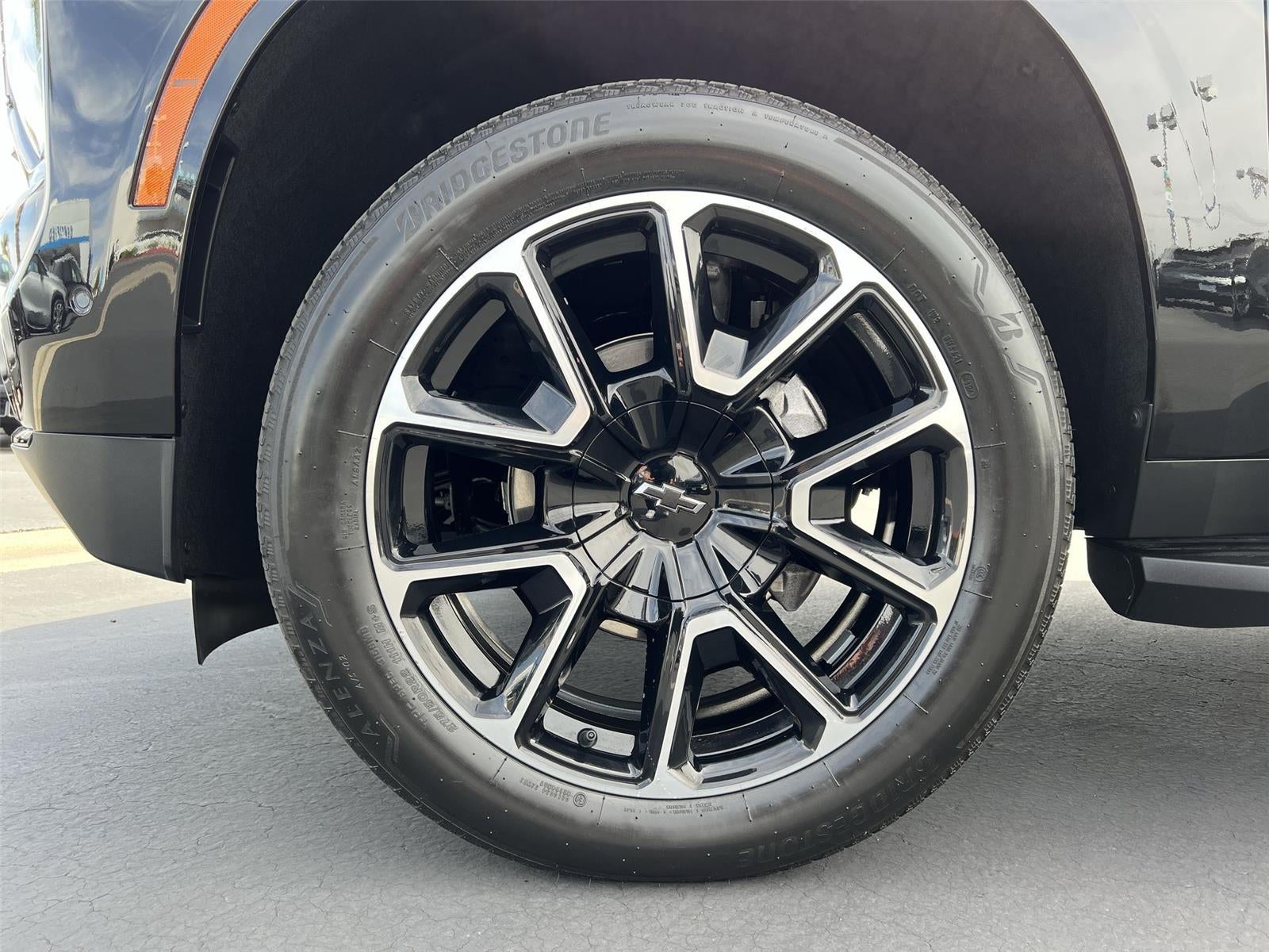 2025 Chevrolet Suburban RST