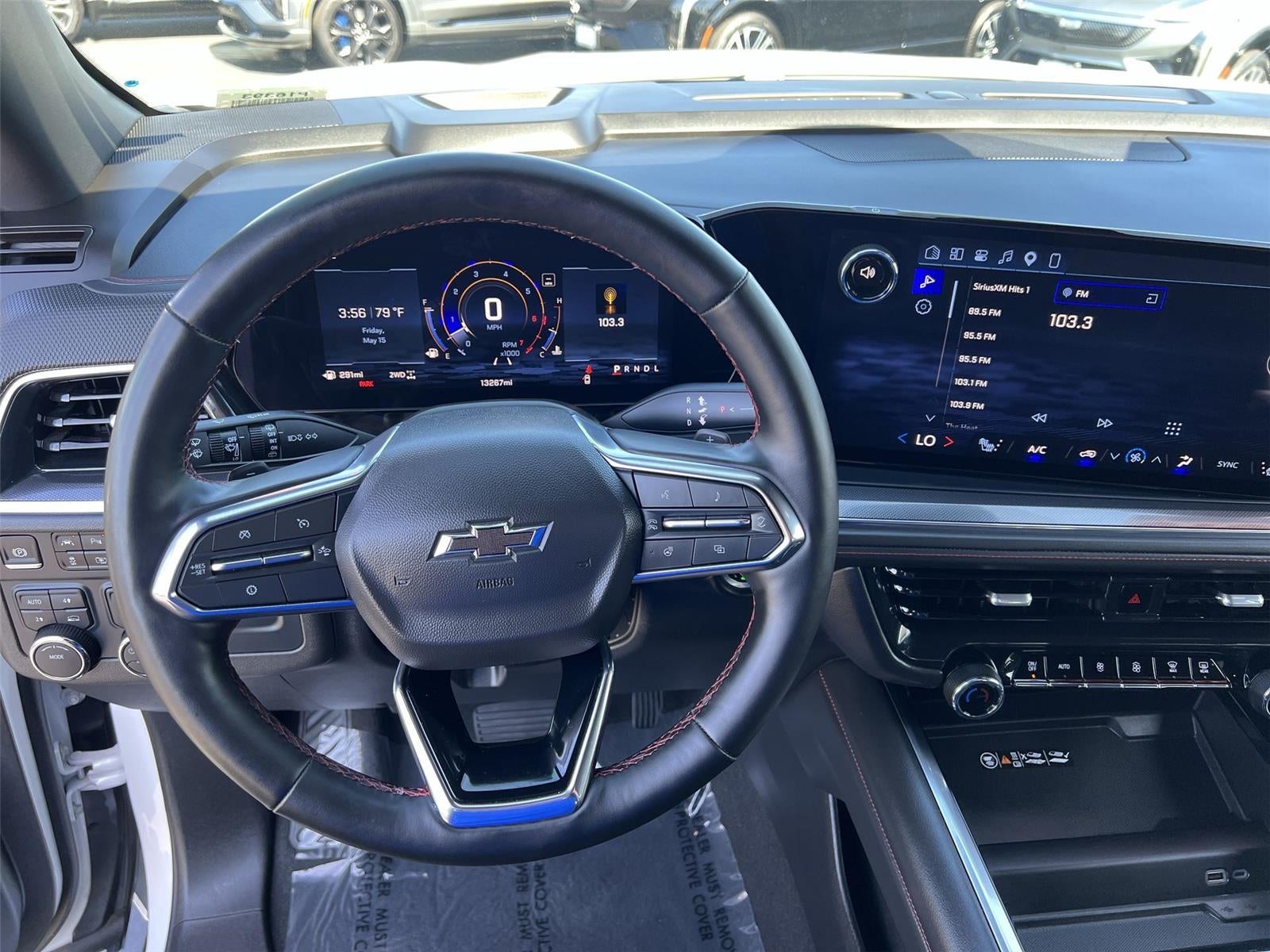 2025 Chevrolet Suburban RST