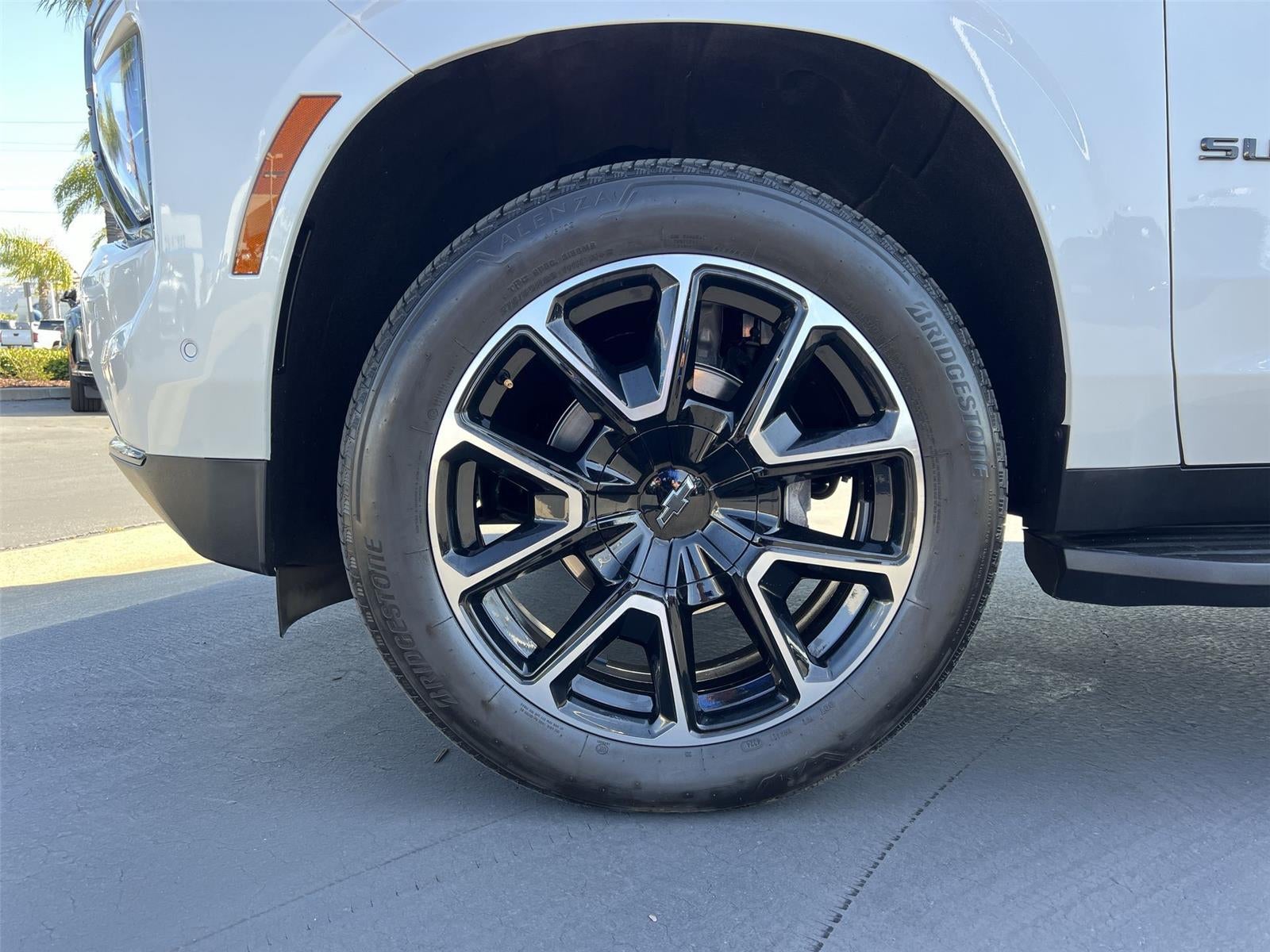 2025 Chevrolet Suburban RST