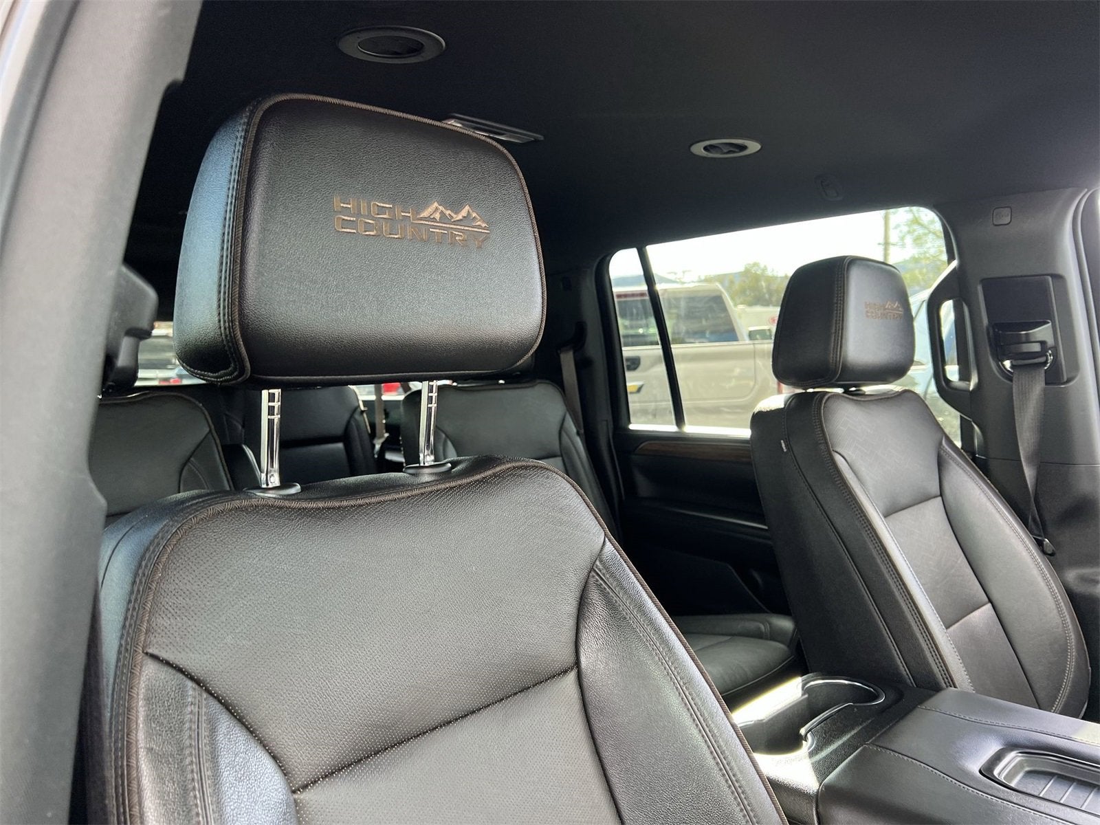 2023 Chevrolet Suburban High Country