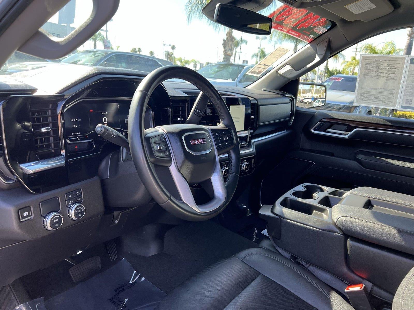 2025 GMC Sierra 1500 SLT