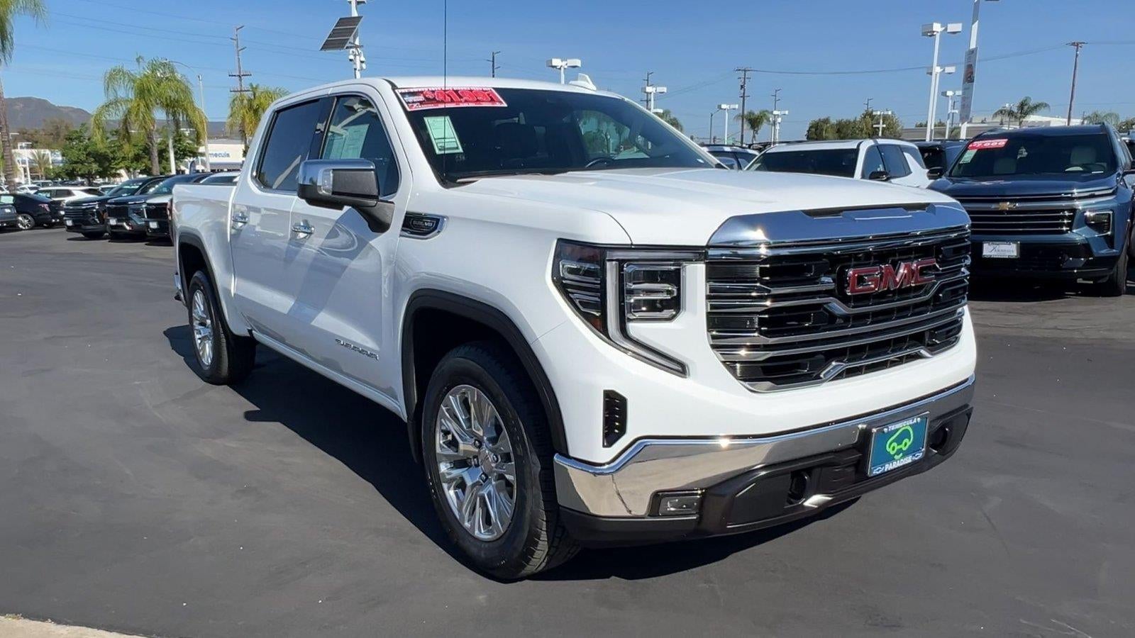 2025 GMC Sierra 1500 SLT