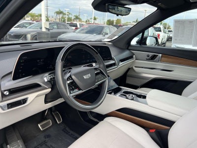 2026 Cadillac VISTIQ Luxury