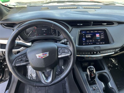 2023 Cadillac XT4 Premium Luxury