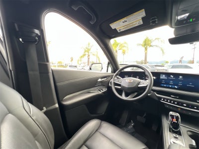 2025 Cadillac XT4 Premium Luxury