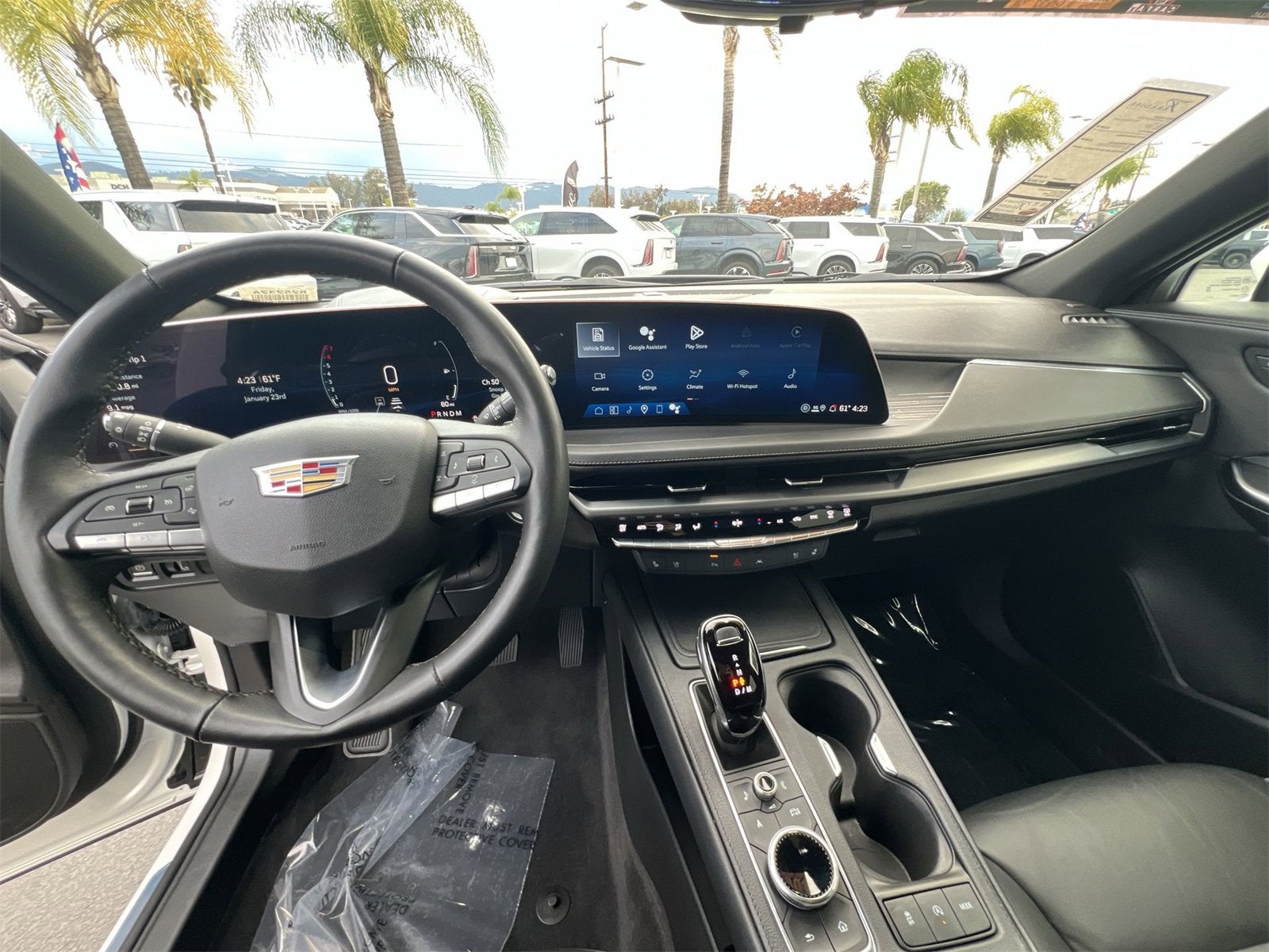 2025 Cadillac XT4 Premium Luxury