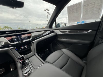 2025 Cadillac XT6 Sport