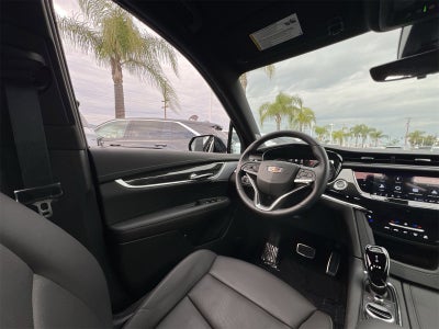 2025 Cadillac XT6 Sport