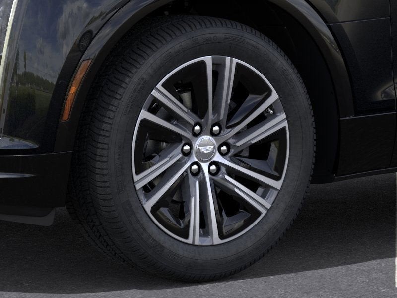 2025 Cadillac LYRIQ Luxury 1