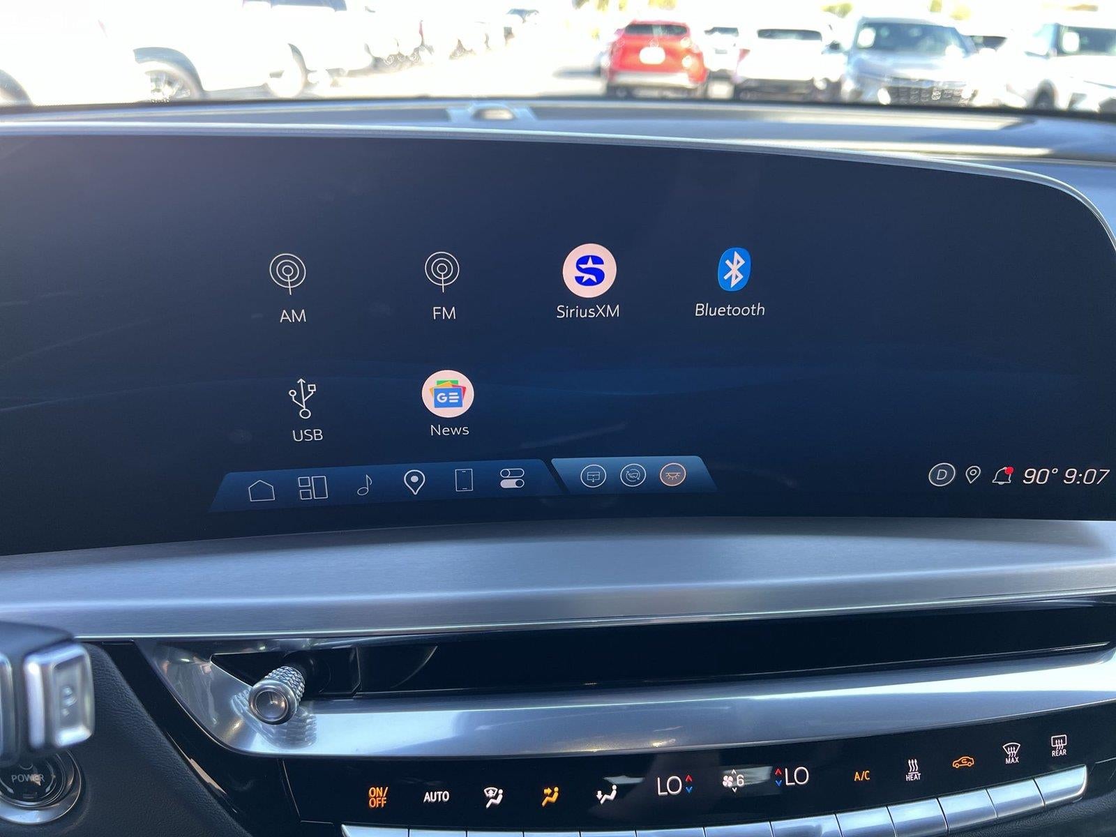 2024 Cadillac LYRIQ Luxury 1