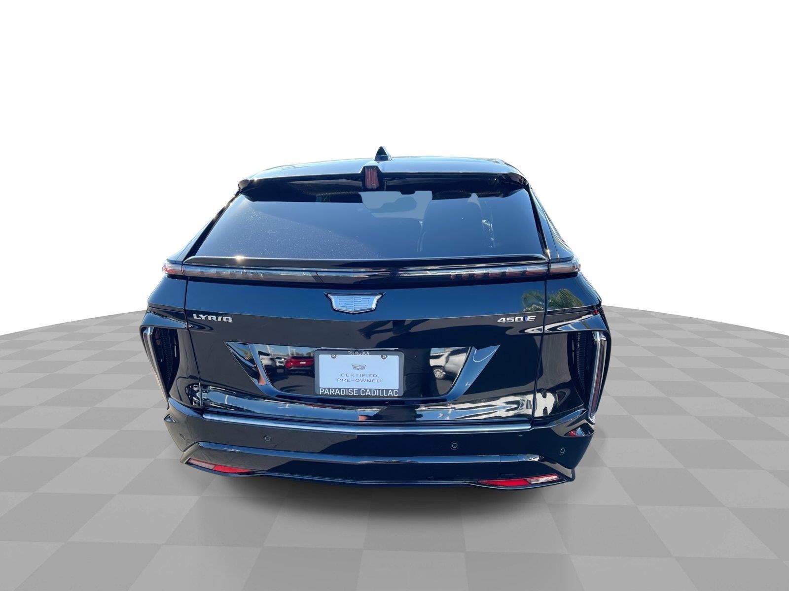 2024 Cadillac LYRIQ Luxury 1