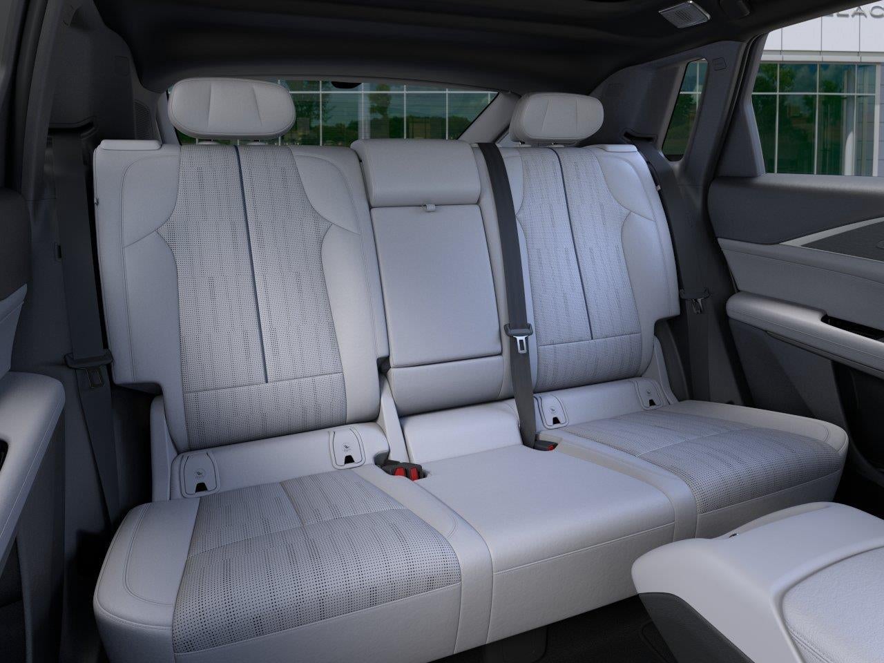 2027 Cadillac LYRIQ Premium Luxury - Photo 17