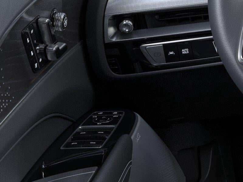 2027 Cadillac LYRIQ Signature Luxury