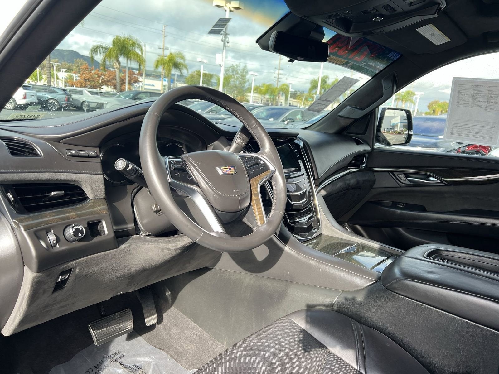 2017 Cadillac Escalade Platinum