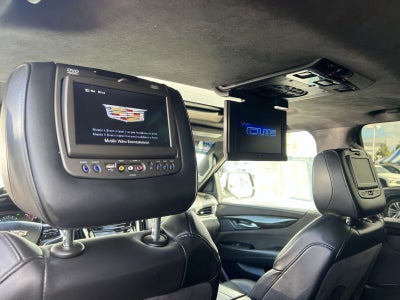 2017 Cadillac Escalade Platinum