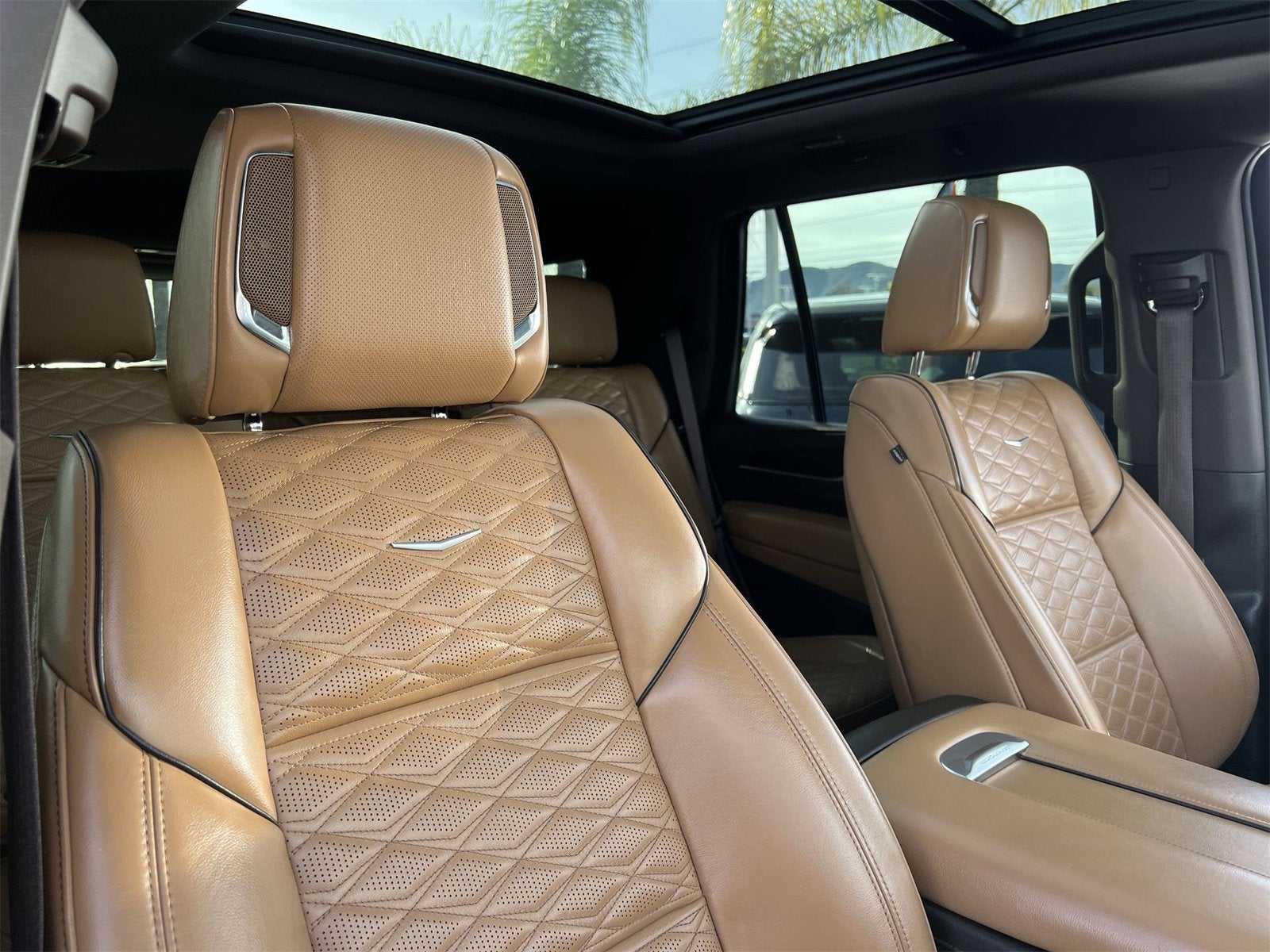 2023 Cadillac Escalade Sport