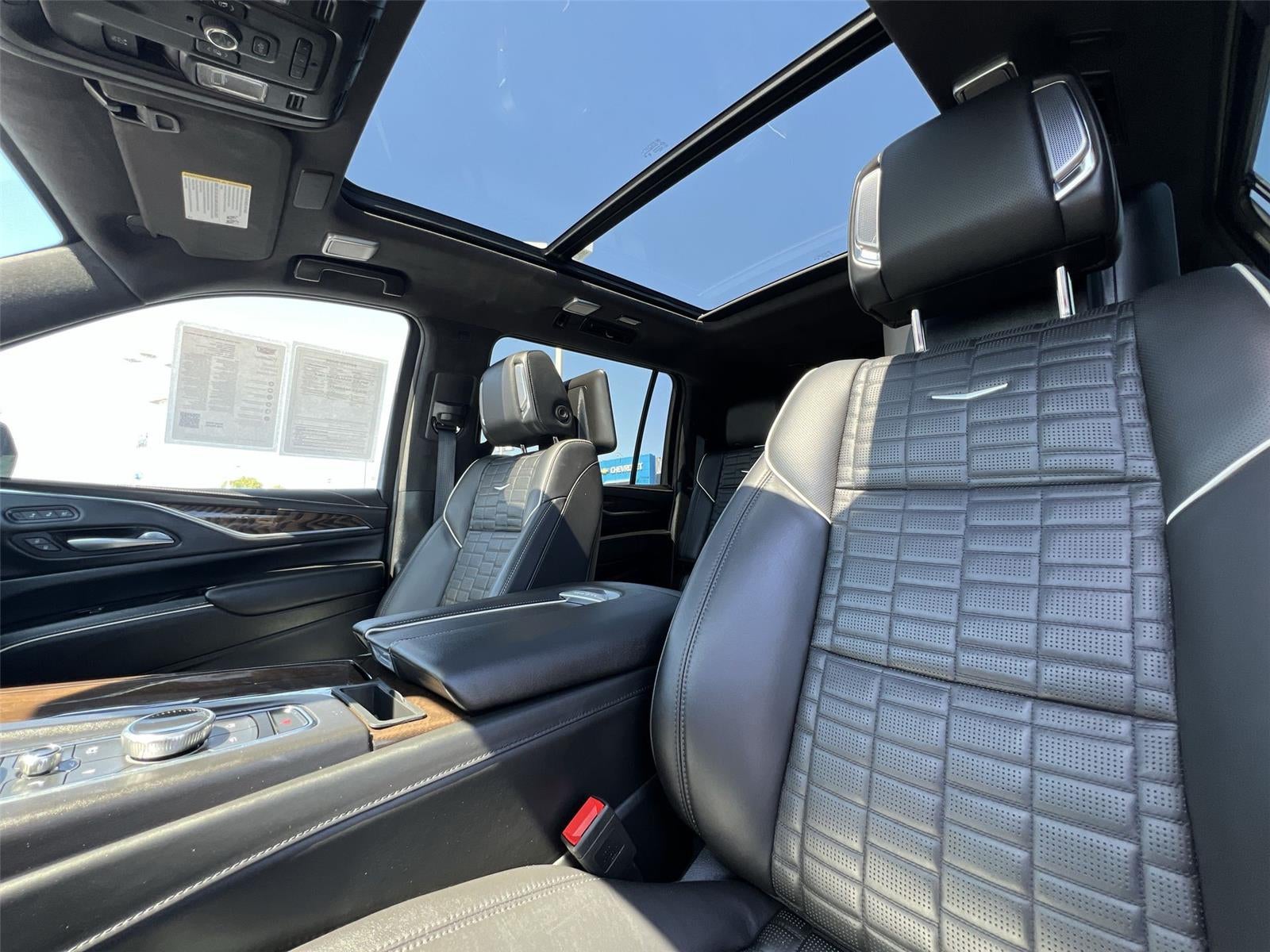 2024 Cadillac Escalade ESV Sport Platinum