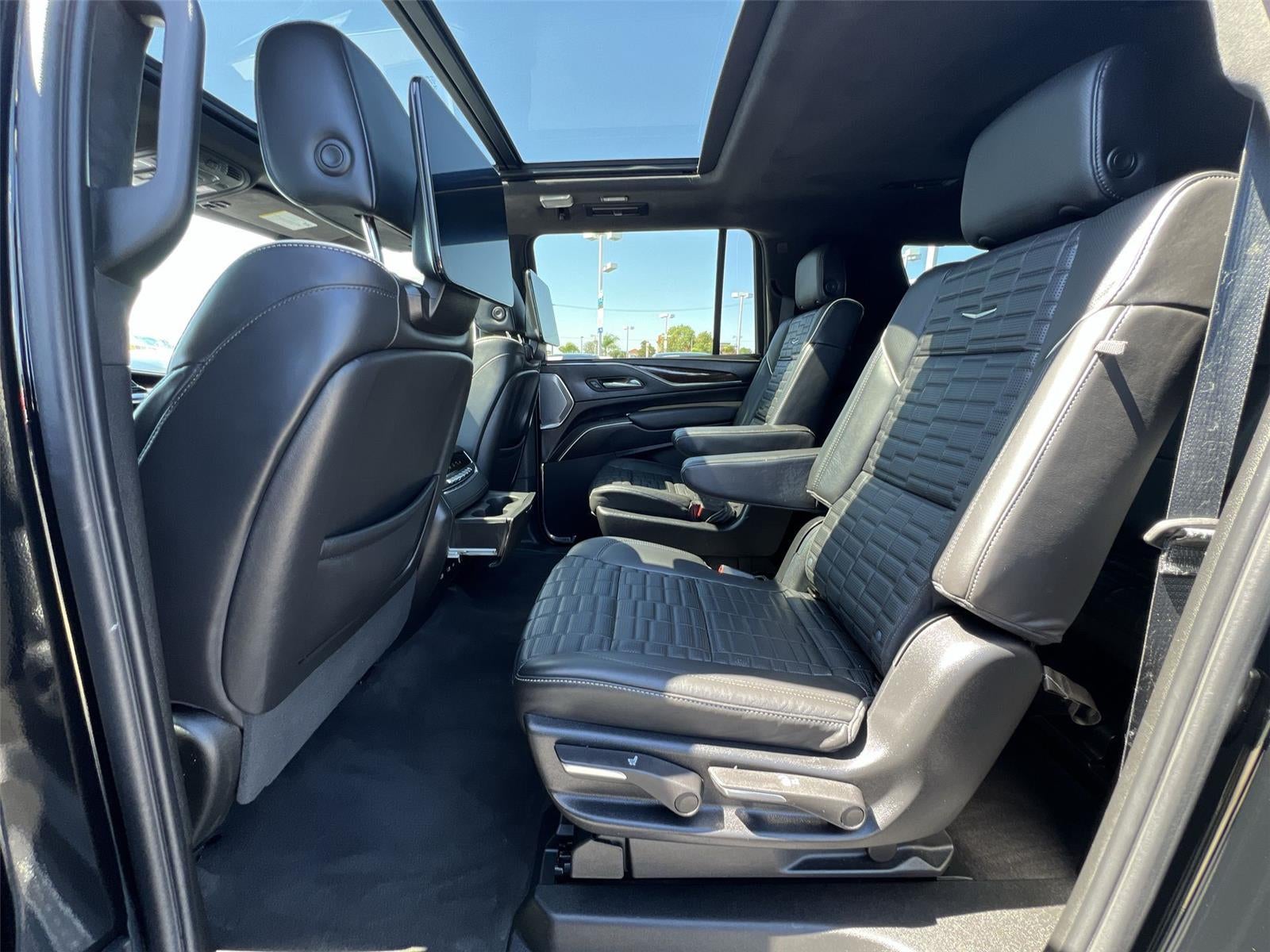 2024 Cadillac Escalade ESV Sport Platinum