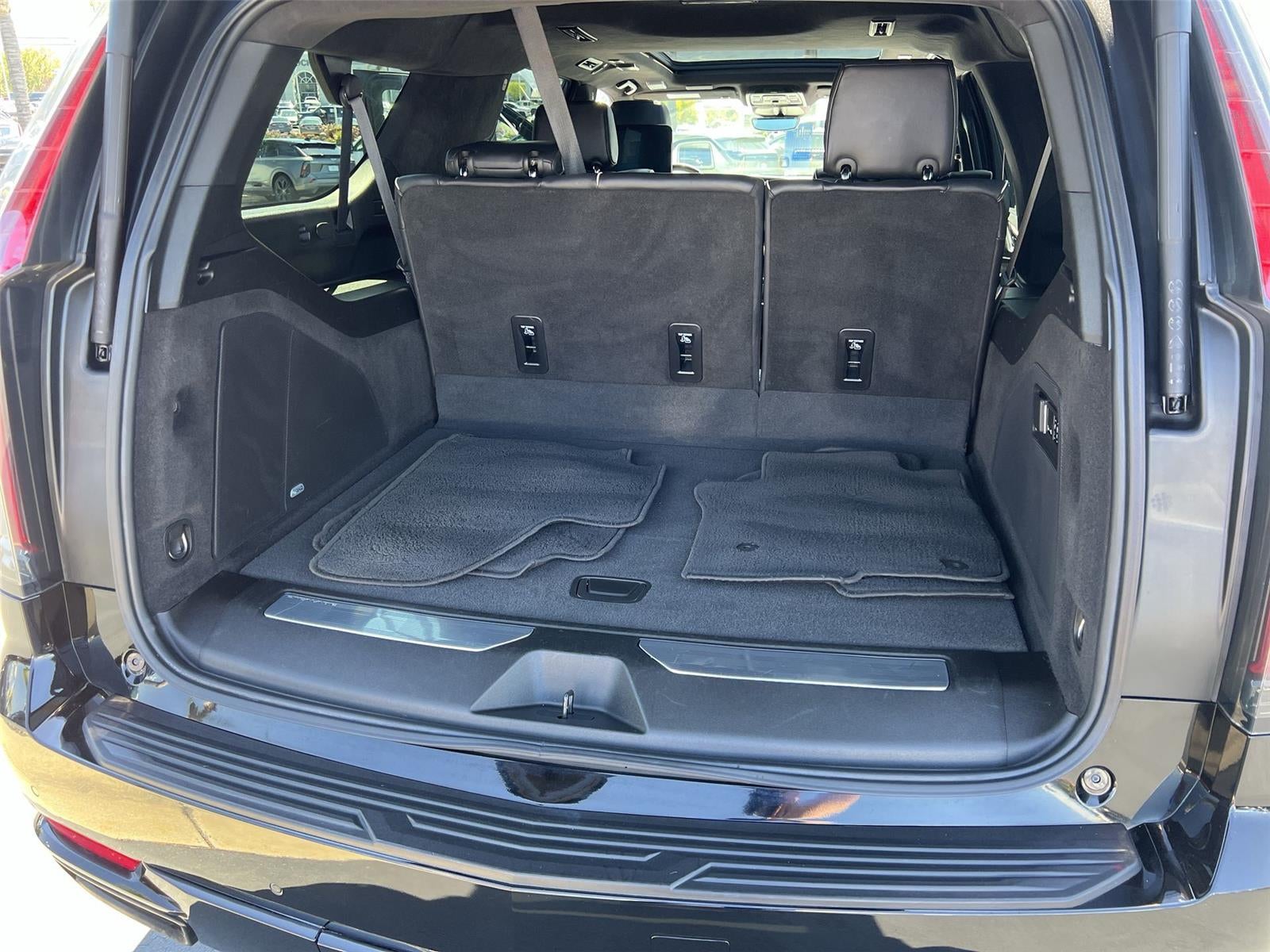 2024 Cadillac Escalade ESV Sport Platinum