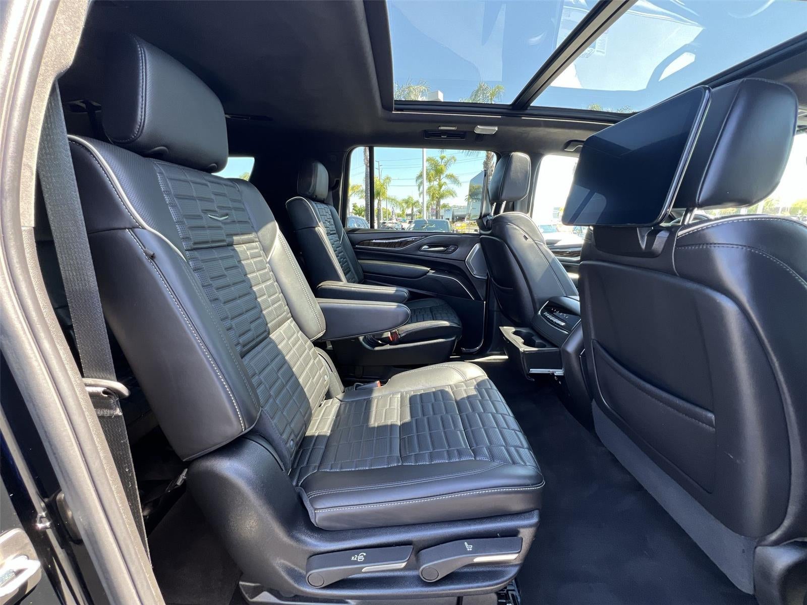 2024 Cadillac Escalade ESV Sport Platinum