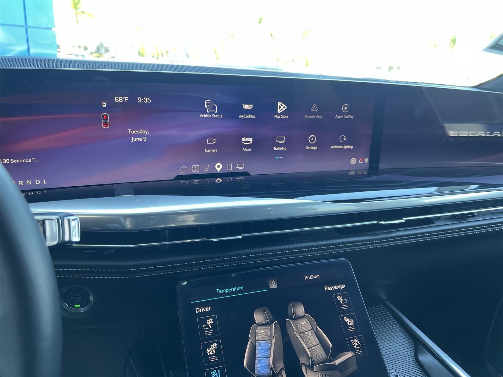 2025 Cadillac Escalade Sport