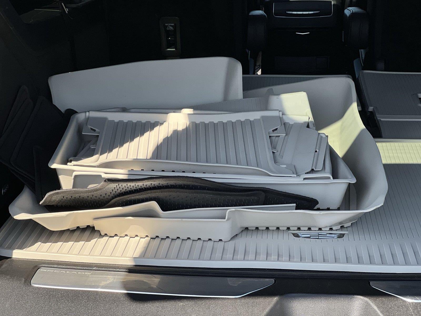 2025 Cadillac Escalade ESV Sport
