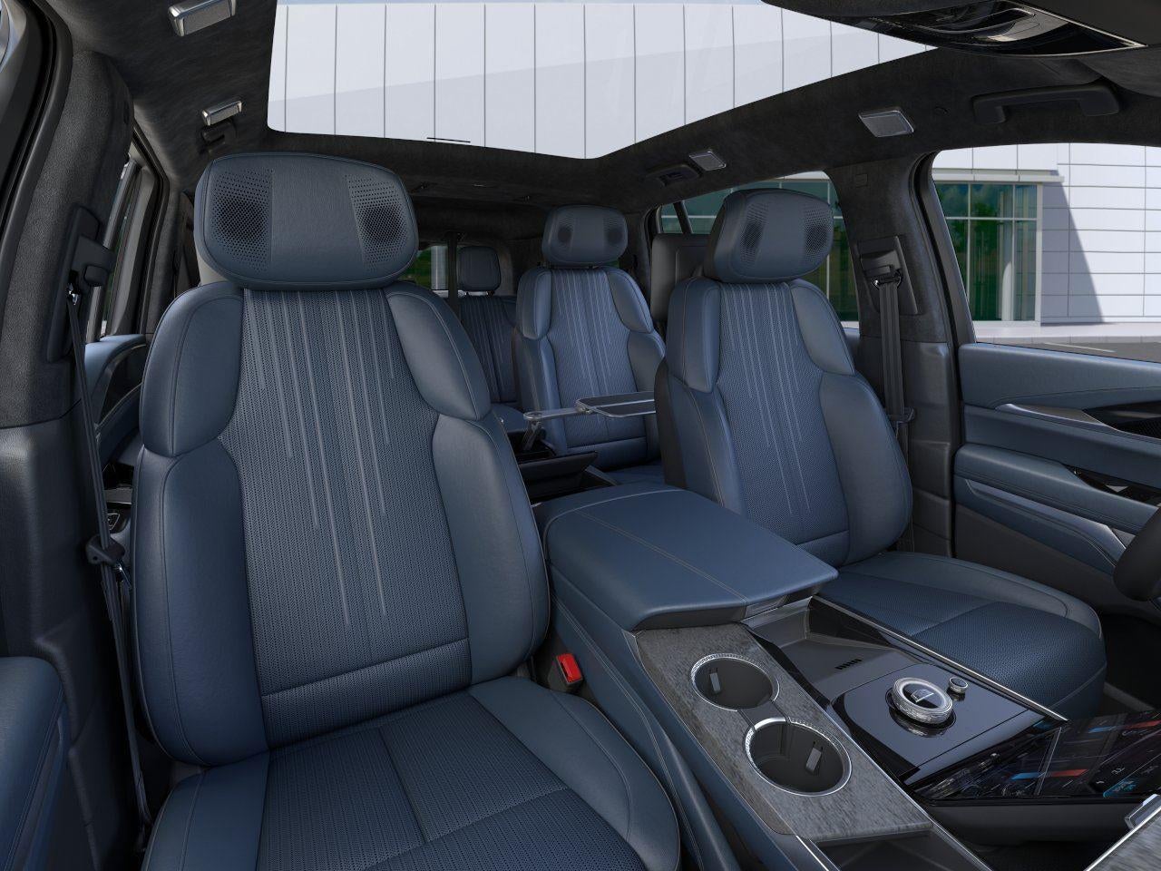 2025 Cadillac ESCALADE IQ Luxury 2